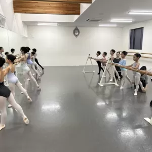 水曜クラスのサムネイル